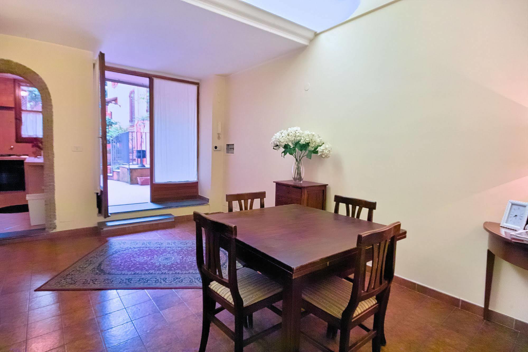Appartement Cortile House à Rome Extérieur photo
